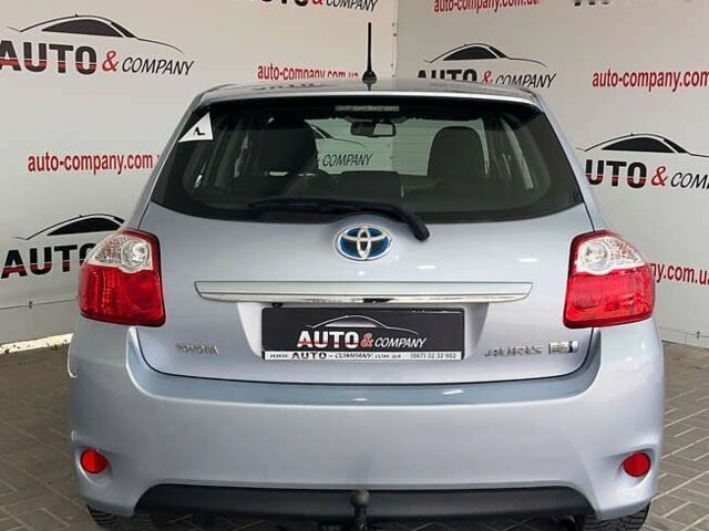 Тойота Аурис, объемом двигателя 0 л и пробегом 157 тыс. км за 11450 $, фото 3 на Automoto.ua