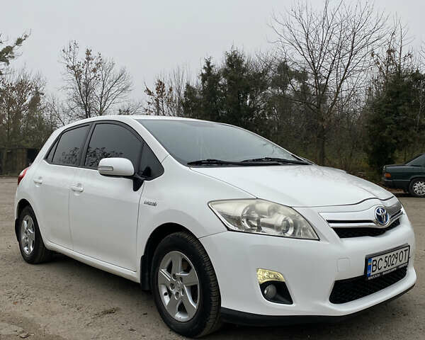 Тойота Ауріс, об'ємом двигуна 1.8 л та пробігом 197 тис. км за 8800 $, фото 1 на Automoto.ua