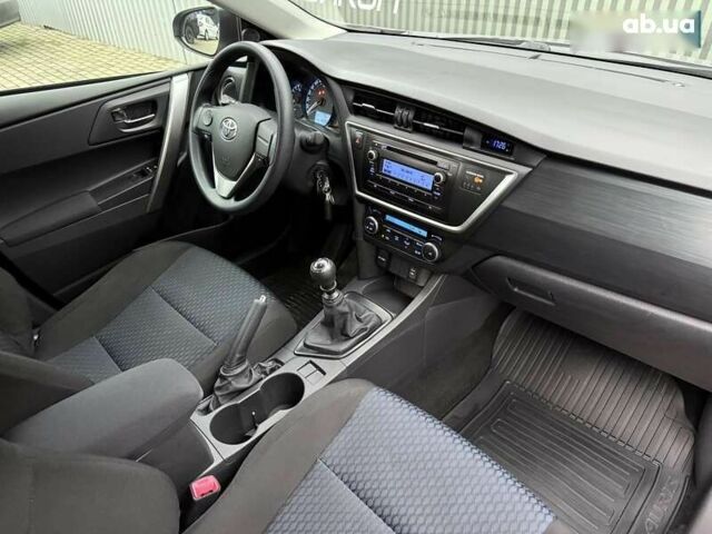 Тойота Ауріс, об'ємом двигуна 0 л та пробігом 63 тис. км за 9800 $, фото 25 на Automoto.ua