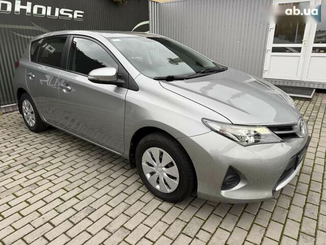 Тойота Ауріс, об'ємом двигуна 0 л та пробігом 63 тис. км за 9800 $, фото 8 на Automoto.ua