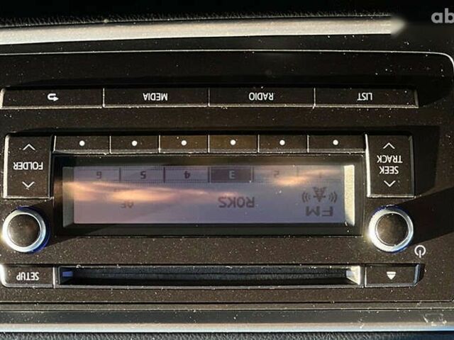 Тойота Ауріс, об'ємом двигуна 1.4 л та пробігом 103 тис. км за 9200 $, фото 14 на Automoto.ua