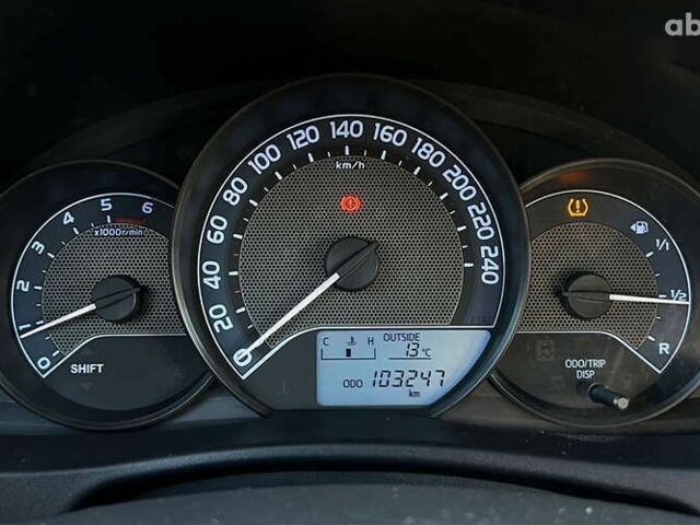 Тойота Ауріс, об'ємом двигуна 1.4 л та пробігом 103 тис. км за 9200 $, фото 13 на Automoto.ua