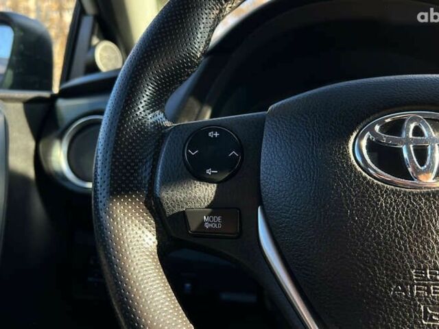 Тойота Ауріс, об'ємом двигуна 1.4 л та пробігом 103 тис. км за 9200 $, фото 10 на Automoto.ua