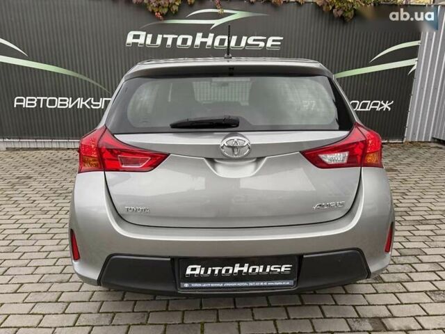 Тойота Ауріс, об'ємом двигуна 0 л та пробігом 63 тис. км за 9800 $, фото 20 на Automoto.ua