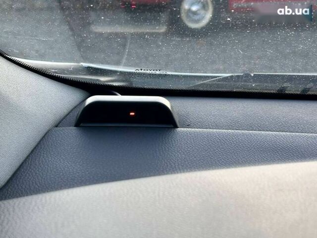 Тойота Аурис, объемом двигателя 1.4 л и пробегом 195 тыс. км за 8999 $, фото 20 на Automoto.ua