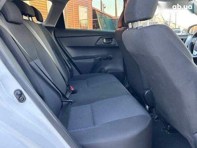 Тойота Аурис, объемом двигателя 1.4 л и пробегом 195 тыс. км за 8999 $, фото 21 на Automoto.ua