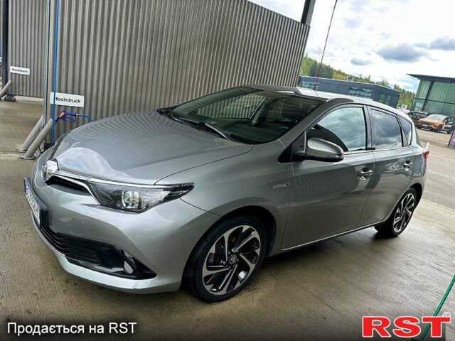 Тойота Аурис, объемом двигателя 1.5 л и пробегом 0 тыс. км за 3000 $, фото 1 на Automoto.ua