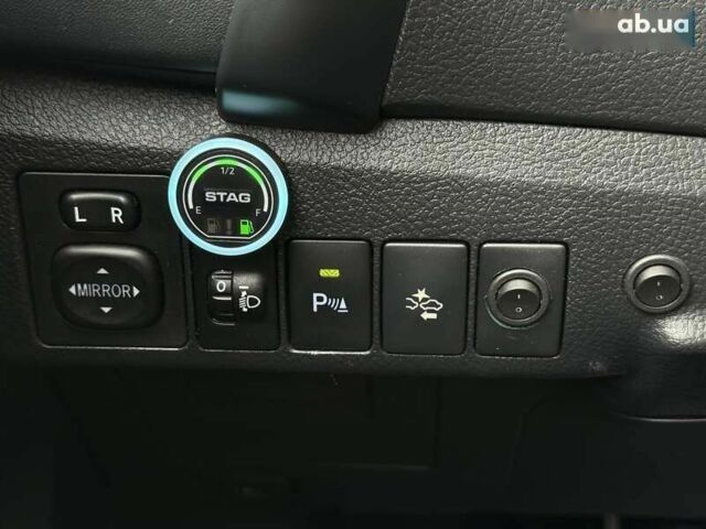 Тойота Ауріс, об'ємом двигуна 0 л та пробігом 165 тис. км за 16900 $, фото 25 на Automoto.ua