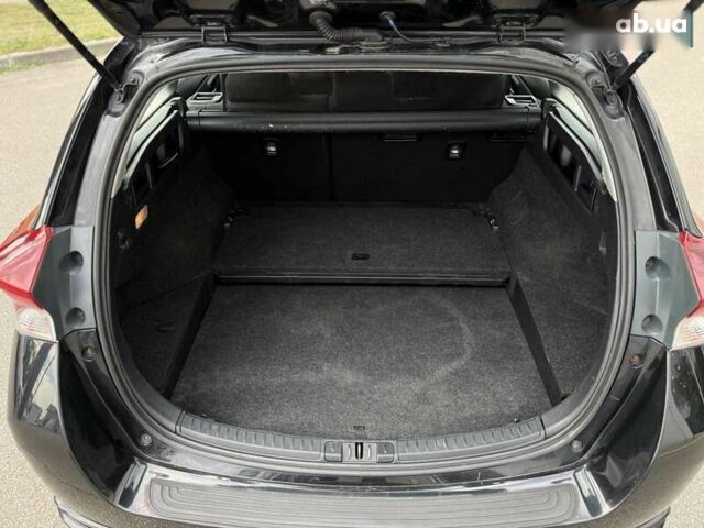 Тойота Аурис, объемом двигателя 0 л и пробегом 165 тыс. км за 15900 $, фото 24 на Automoto.ua