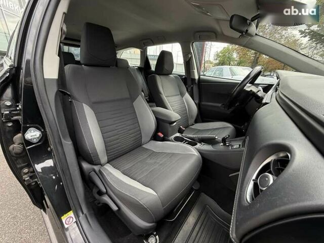 Тойота Ауріс, об'ємом двигуна 0 л та пробігом 165 тис. км за 16900 $, фото 13 на Automoto.ua