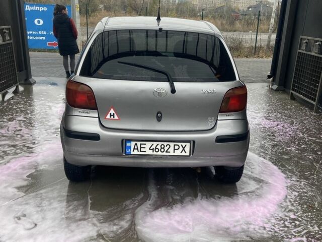 Серый Тойота Аурис, объемом двигателя 1 л и пробегом 1 тыс. км за 3000 $, фото 1 на Automoto.ua