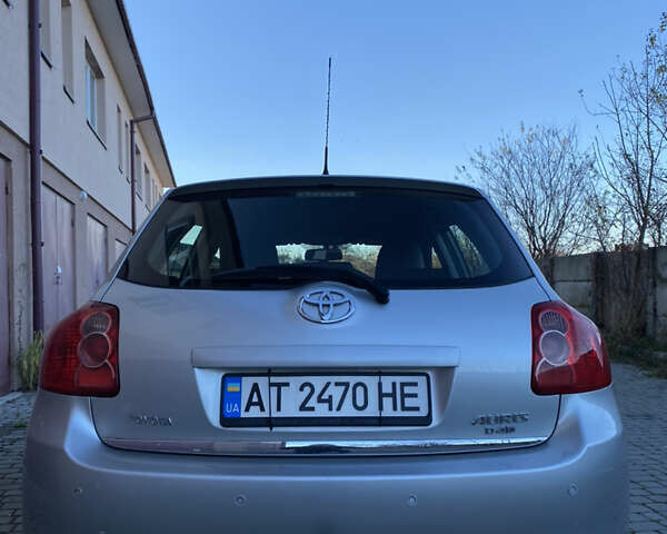 Серый Тойота Аурис, объемом двигателя 2 л и пробегом 233 тыс. км за 5800 $, фото 12 на Automoto.ua