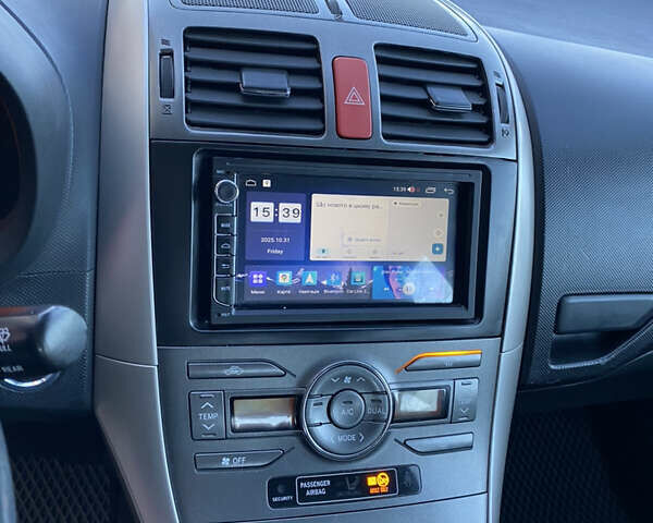 Серый Тойота Аурис, объемом двигателя 2 л и пробегом 233 тыс. км за 5800 $, фото 36 на Automoto.ua