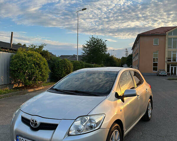 Сірий Тойота Ауріс, об'ємом двигуна 1.6 л та пробігом 244 тис. км за 6200 $, фото 20 на Automoto.ua