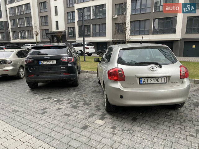 Серый Тойота Аурис, объемом двигателя 1.6 л и пробегом 217 тыс. км за 6500 $, фото 1 на Automoto.ua
