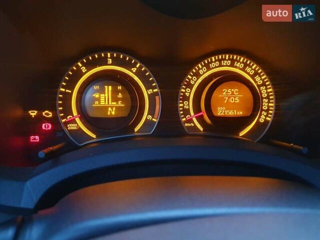 Серый Тойота Аурис, объемом двигателя 1.4 л и пробегом 223 тыс. км за 6700 $, фото 10 на Automoto.ua