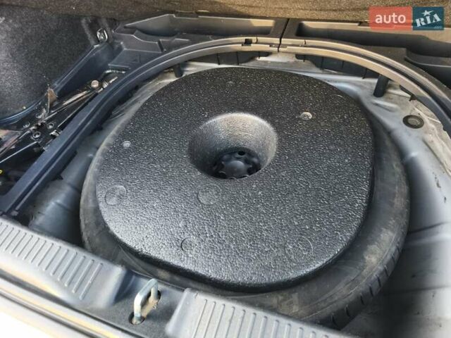 Сірий Тойота Ауріс, об'ємом двигуна 1.6 л та пробігом 226 тис. км за 6850 $, фото 19 на Automoto.ua