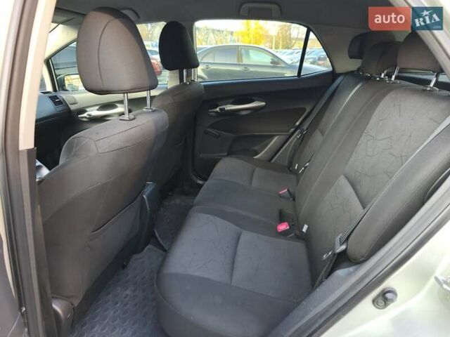 Сірий Тойота Ауріс, об'ємом двигуна 1.6 л та пробігом 226 тис. км за 6850 $, фото 9 на Automoto.ua