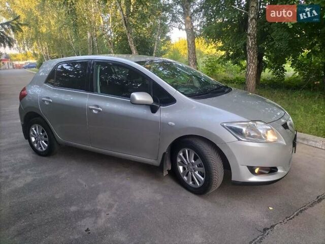 Серый Тойота Аурис, объемом двигателя 1.6 л и пробегом 225 тыс. км за 6450 $, фото 15 на Automoto.ua