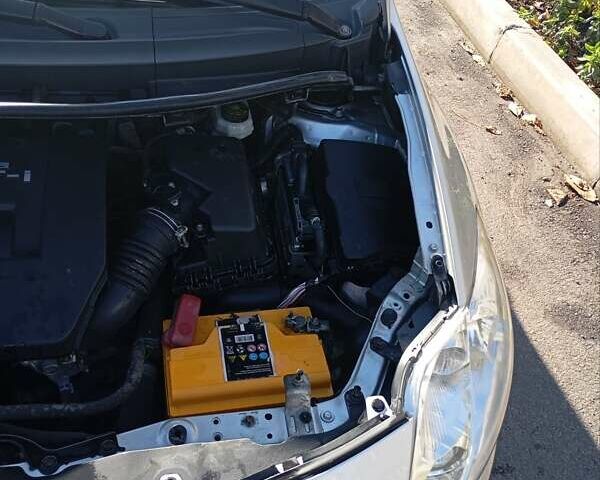 Серый Тойота Аурис, объемом двигателя 1.6 л и пробегом 135 тыс. км за 6000 $, фото 11 на Automoto.ua