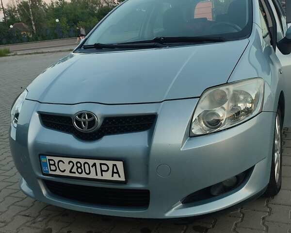 Серый Тойота Аурис, объемом двигателя 2 л и пробегом 238 тыс. км за 6000 $, фото 9 на Automoto.ua