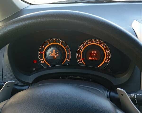 Серый Тойота Аурис, объемом двигателя 1.6 л и пробегом 135 тыс. км за 6000 $, фото 2 на Automoto.ua