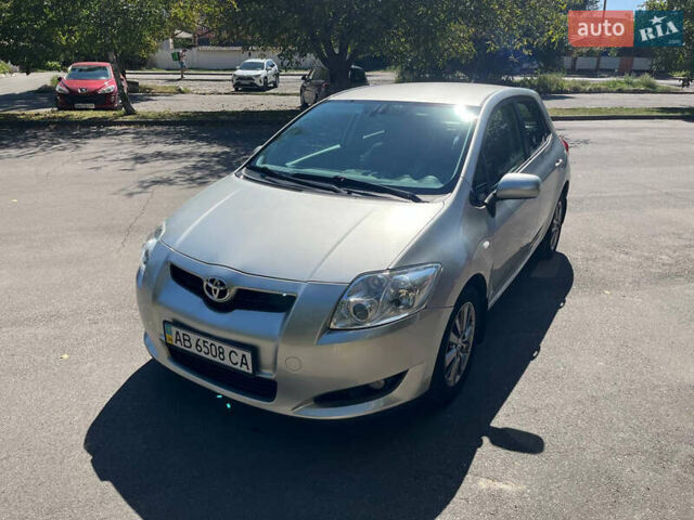 Сірий Тойота Ауріс, об'ємом двигуна 1.6 л та пробігом 194 тис. км за 7000 $, фото 2 на Automoto.ua