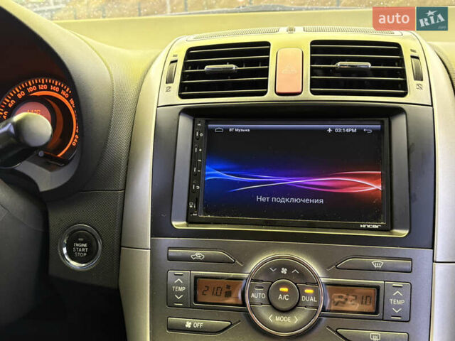 Сірий Тойота Ауріс, об'ємом двигуна 2 л та пробігом 267 тис. км за 5500 $, фото 32 на Automoto.ua