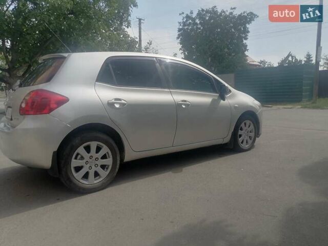 Сірий Тойота Ауріс, об'ємом двигуна 1.6 л та пробігом 180 тис. км за 6200 $, фото 4 на Automoto.ua