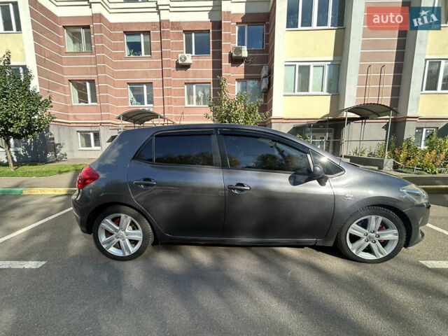 Тойота Аурис 2007 в Киеве на Automoto.ua Серый Тойота Аурис, объемом двигателя 2.2 л и пробегом 250 тыс. км за 7000 $, фото 18 на Automoto.ua