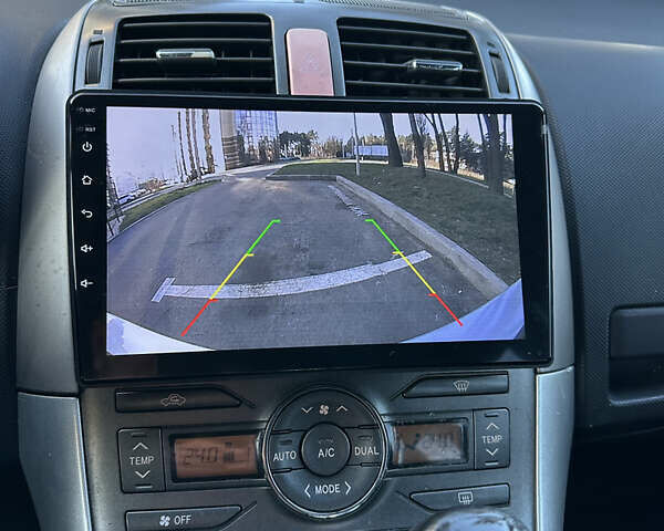 Сірий Тойота Ауріс, об'ємом двигуна 1.6 л та пробігом 155 тис. км за 7300 $, фото 28 на Automoto.ua