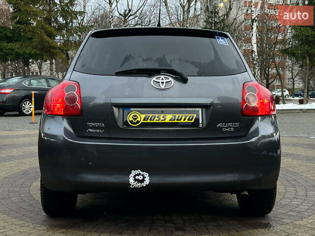 Серый Тойота Аурис, объемом двигателя 1.36 л и пробегом 264 тыс. км за 6999 $, фото 5 на Automoto.ua