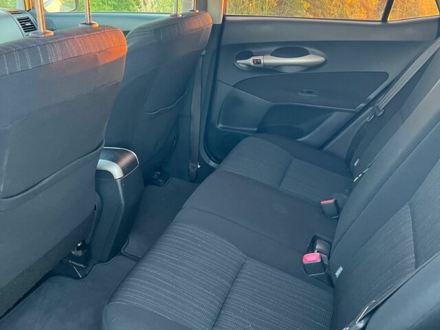 Сірий Тойота Ауріс, об'ємом двигуна 1.6 л та пробігом 257 тис. км за 6500 $, фото 4 на Automoto.ua