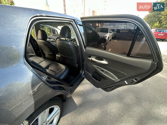 Тойота Аурис 2007 в Киеве на Automoto.ua Серый Тойота Аурис, объемом двигателя 2.2 л и пробегом 250 тыс. км за 7000 $, фото 36 на Automoto.ua