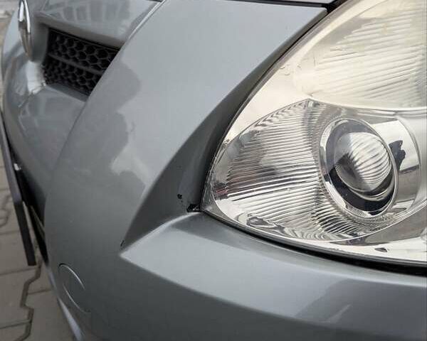 Серый Тойота Аурис, объемом двигателя 2 л и пробегом 250 тыс. км за 6900 $, фото 12 на Automoto.ua