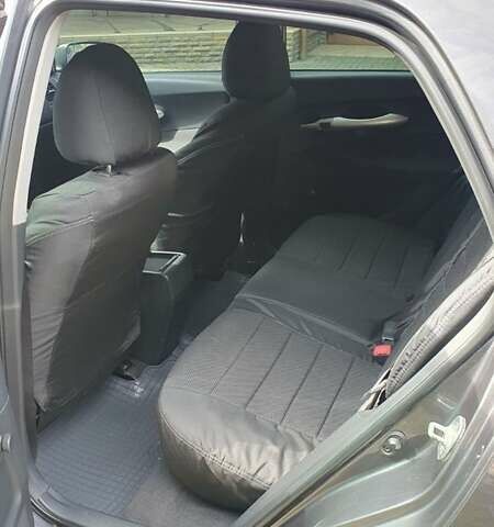 Серый Тойота Аурис, объемом двигателя 1.6 л и пробегом 209 тыс. км за 6700 $, фото 10 на Automoto.ua