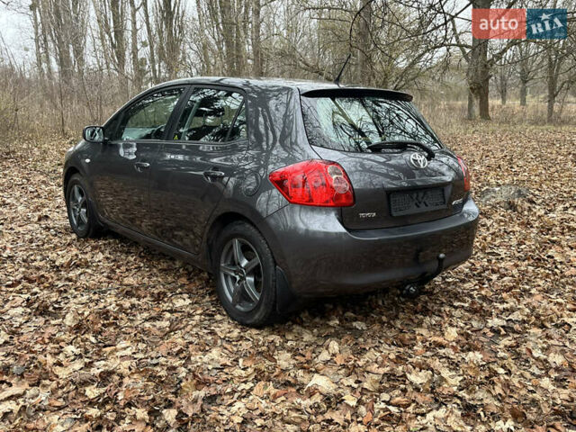 Сірий Тойота Ауріс, об'ємом двигуна 1.6 л та пробігом 211 тис. км за 6800 $, фото 9 на Automoto.ua