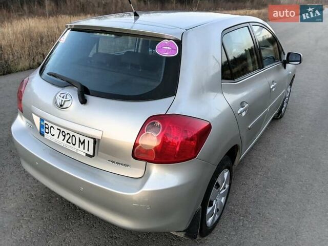 Серый Тойота Аурис, объемом двигателя 1.6 л и пробегом 158 тыс. км за 5700 $, фото 8 на Automoto.ua