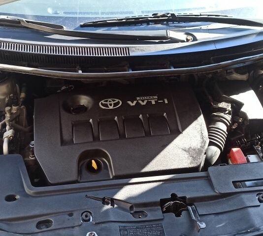 Серый Тойота Аурис, объемом двигателя 1.6 л и пробегом 164 тыс. км за 6500 $, фото 7 на Automoto.ua