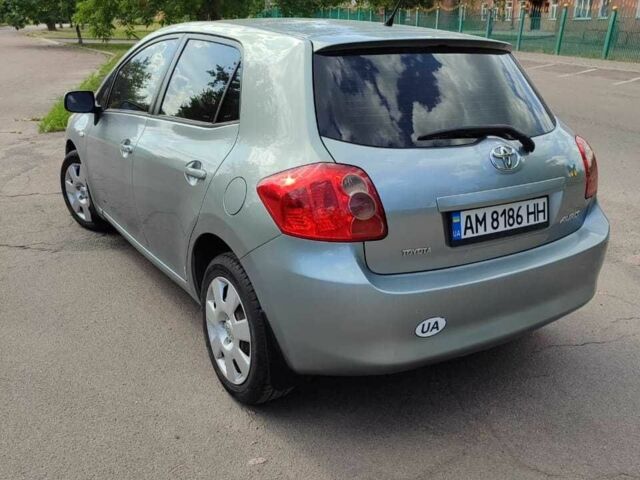 Серый Тойота Аурис, объемом двигателя 2 л и пробегом 196 тыс. км за 6000 $, фото 8 на Automoto.ua