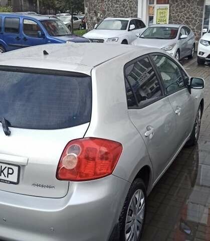 Сірий Тойота Ауріс, об'ємом двигуна 1.6 л та пробігом 164 тис. км за 6300 $, фото 6 на Automoto.ua