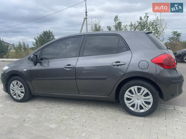 Серый Тойота Аурис, объемом двигателя 1.6 л и пробегом 184 тыс. км за 7300 $, фото 12 на Automoto.ua