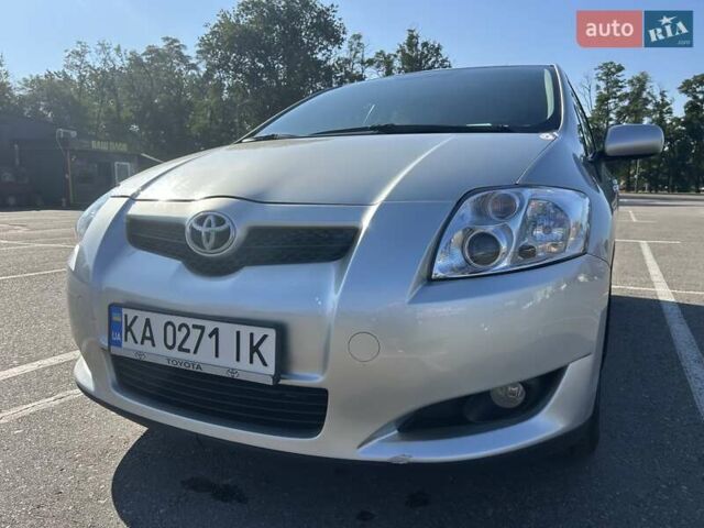 Серый Тойота Аурис, объемом двигателя 1.6 л и пробегом 108 тыс. км за 7200 $, фото 12 на Automoto.ua