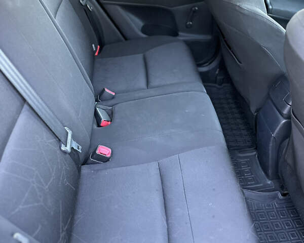 Сірий Тойота Ауріс, об'ємом двигуна 1.6 л та пробігом 242 тис. км за 6500 $, фото 8 на Automoto.ua