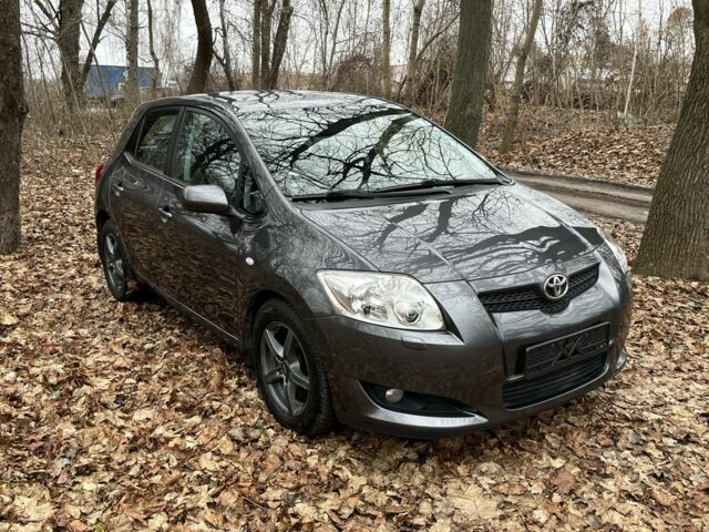 Сірий Тойота Ауріс, об'ємом двигуна 1.6 л та пробігом 211 тис. км за 6800 $, фото 3 на Automoto.ua