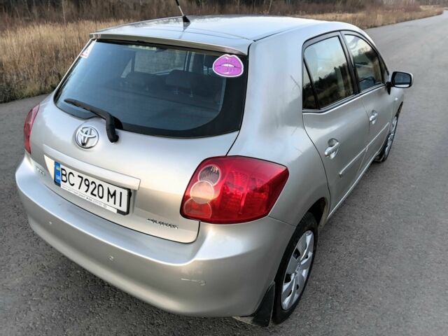 Серый Тойота Аурис, объемом двигателя 1.6 л и пробегом 158 тыс. км за 5700 $, фото 23 на Automoto.ua