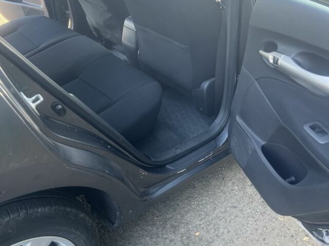 Серый Тойота Аурис, объемом двигателя 1.6 л и пробегом 268 тыс. км за 5800 $, фото 15 на Automoto.ua