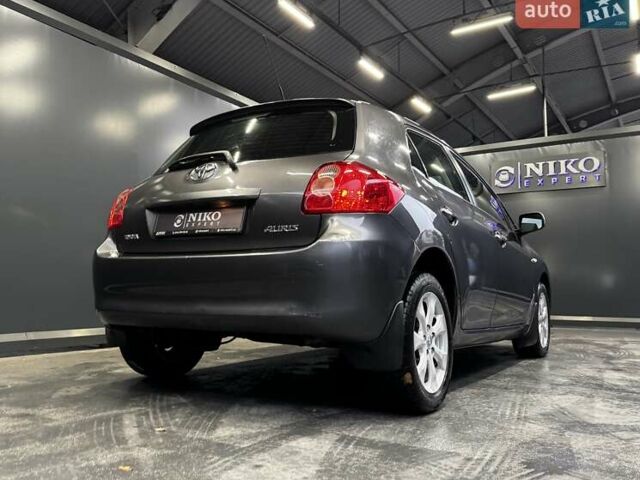 Серый Тойота Аурис, объемом двигателя 1.6 л и пробегом 210 тыс. км за 6300 $, фото 13 на Automoto.ua