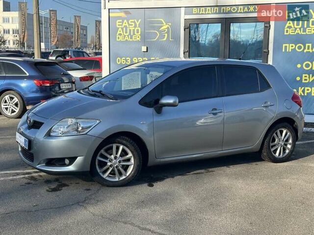 Серый Тойота Аурис, объемом двигателя 2 л и пробегом 251 тыс. км за 6390 $, фото 8 на Automoto.ua