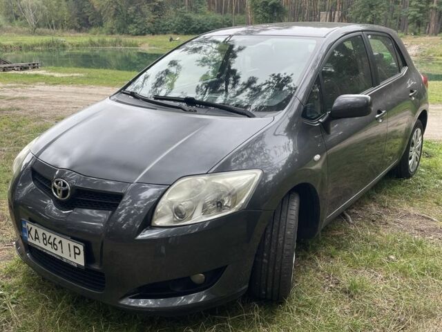 Серый Тойота Аурис, объемом двигателя 1.6 л и пробегом 236 тыс. км за 6600 $, фото 8 на Automoto.ua